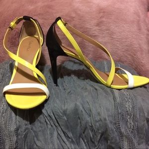 Calvin Klein Strappy Heels 💛💛